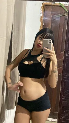 GRAVIDINHA CHEIA DE FOGO 
150 meia hora 
250 1h 
200 1h nas sextas 
Atendo a domicílio ou motel 
Deslocamento por conta do cliente 
