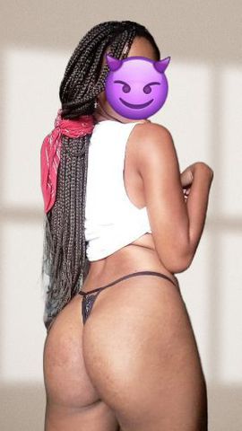 Oiee delícia, se vc busca um sexo gostoso e com calma encontrou o perfil certo . 
Me chama no whats e vamos acertar 💦😋