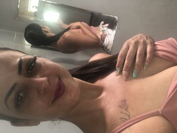 mulheres Praia Grande - SP morena 25 anos 
