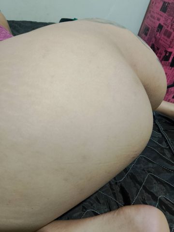 🌼me chamo Izabela🌼 atendo em trindade no setor rosa morena, tenho acompanhante homem pra quem quiser, venha ter uma experiência inesquecível, espero vocês 