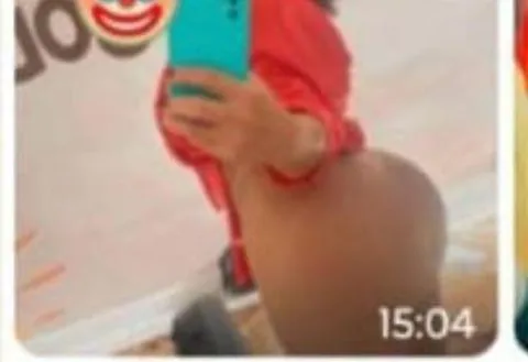 Chamada de vídeo  374596