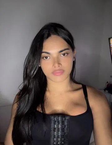Lauane Silva 386615