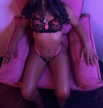 negra toda pequeninha cuzinho quente liberado pra vc provar mulheres novo hamburgo rs uma acompanhante negra gostosa do cabelo preto labios carnudos pele macia e cheirosa olhar penetrante bumbum guloso e um oral inesquecivel sou toda carinhosa sou uma gata quente fogosa insaciavel e completinha na cama faco um delicioso sexo oral bem guloso e sou dona de um rebolado que voce vai viciar adoro fazer um anal pegado sem frescuras quem prova sempre volta venha se deliciar nas curvas dessa lindissima mulata baixinha tenho um local super discreto em guarani na cidade de novo hamburgo agendamentos e informacoes atraves do meu numero 51999506048 beijos e ate mais morena 19 anos mulheres novo hamburgo rs acompanhante atriz porno stripper massagista sugar baby camgirl eles elas casais grupos morena 45 160 guarani 19