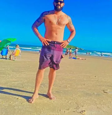 Gênio da lâmpada, faça seu pedido que eu realizo! 386116