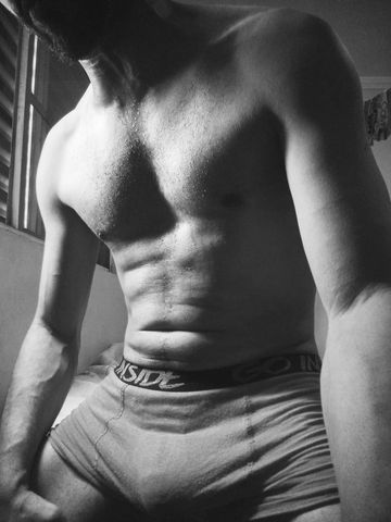 Atendo  mulheres Casais 
Homens trans feminina masculino 
E virgens 

Atendo independente 
Se for novo nova 
Gordo magro 
Atendo público em geral
Sou super mente aberta 
Tranquilo 
Safado 
Sigiloso
Putão 

Atendo 
Itaquá poa Suzano Mogi Arujá Santa Isabel 
São Paulo 
Consultar valores 
Pois sou de Itaquá 
Outras cidades os valores mudam 

Aténdo com dia local e hora marcada 

Faço massagem 
Depilação 
Barbeiro 
Dominação 
Gravo 
Faço sado médio 
Faço o corno ver eu fodendo
E se quiser também participar 

Realizo seus desejos 
E fetiches 
Fantasias tbm 
Chame e combinaremos algo bem gostoso 
Safada tesuda 
casal safado 
Novinhos novinha 
Coroas 
Maduras
Tbm sou dominador 

Ensino quem não tem experiência sexual
Tenho experiência com virgem e novatos 
Seja casal ou não 

Formas de pagamento 
Dinheiro
Pix
Cartões 
E faço parcelamento em até 12 x com acréscimo 

Até mais 