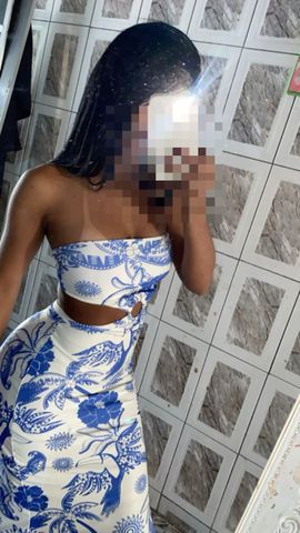 Estou prontinha pra te satisfazer..
Faço um oral guloso até o final!
Sem decepção!