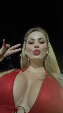 Kelly Marques  384734