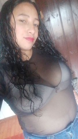 Sextou galerinha bora tomar uma geladinha e dar uma transada gostosa 