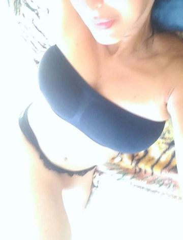 Olá amores!
Se deseja um momento de  puro prazer, relaxamento e se sentir "um sultão", me chama 🔥.
Muita experiência pra te dar prazer completo e descontraído.
Não é só sexo vc terá uma experiência deliciosa.
Iniciante no "job", mas "pós graduada" em matéria de sexo. Amo um oral, ficar longo tempo deliciando um "pau'.
*Só sexo com segurança"
