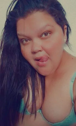 Sou a Lunna mais pode chamar de baianinha fogosa,
Bbw, Cavalona/gorda gostosa, sem frescura.
Sou a tentação que vc procura,mais nunca teve a coragem de provar.
Corpo grande,curvas reais, boca quente e aveludada, e atitude se mulher q sabe o que faz. Se vc gosta de ser bem cuidado, bem tratado e sentir o melhor q é o Prazer aqui estou.😈
📍Atendo em motel,hotel e a domicílio 
📱 Atendimento com hora marcada 
💦 Oral sem capa, massagem, fetiches sobre consulta.
🚫 Nao atendo mal-educado
Vem viver uma experiência completa com uma gordinha baiana com muito fogo de verdade.
Quente,envolvente e cheia de tesão.
🕛 30 minutos 120 + descolamento 
🕛 1hs 160 + descolamento
🕛 2 hs de perdição  280 + deslocamento
👠Extra e fetiches: sob consulta(e avaliaçã😈)

⚠️ Atendo com hora marcada.
Respeito é o mínimo- educação abre portas...ou pernas.

