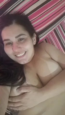 Gordinha gostosa 
Oral natural 
Bumbum grande natural 
Seios grandes Natural 