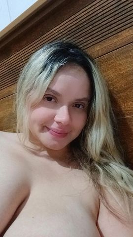 Oiie meus amores.
Sou branquinha, loirinha bem apertadinha com o bumbum e grossas grossas e seio natural ( gordinha) toda rosinha e com a voz doce ( boca vai delirar me ouvindo gemer. 
Atendo no Tatuapé messalina 
Mais faço saída também .
Atendo homem , mulher e casal pois sou bissexual. 
Tambem vendo conteudo exclusivo fetichista e normal ., tendo fotos e vídeos  BEM explícitos, sexting e chamada de vídeo. 
Venha me conhecer , vou lhe proporcionarem momentos inesquecíveis 🥰🥰🥰