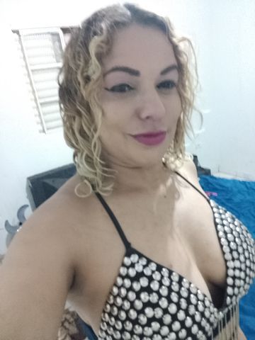 mulheres Cascavel - PR loira 31 anos Fabiana Freitas prazer sou de Cascavel estou a disposição pra muito prazer e satisfação a todos que me procuram....   Bjos 