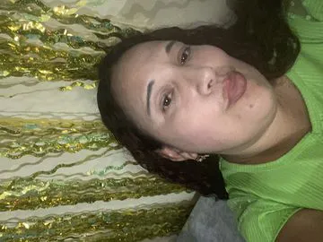 Oie amores   Sou Luara meu  a tendinite só motel não tem local 