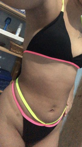 Sou linda simpática gostosa linda de corpo linda de rosto ♥️ safada bunda grande você não vai ci Arrepender 😈 Estou Disponível ♥️