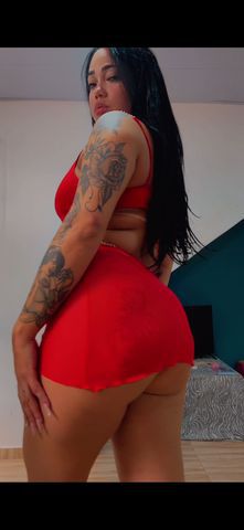 Sou sem frescuras amor, buceta apertada e cheirosa, doida pra te satisfazer, faço sexo anal, oral sem camisinha, beijo na boca, pode me chupar.