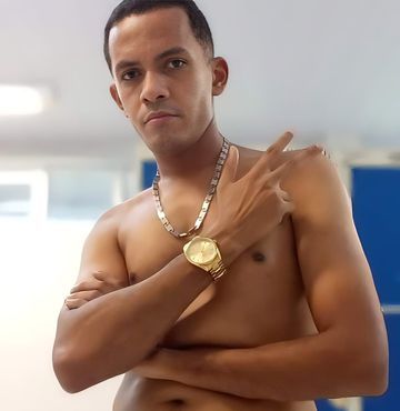 😋😊Vem se satisfazer bem gostoso 😋 com a piroca meu de 20 cm bem gostoso BB te aguardo ansiosamente. 