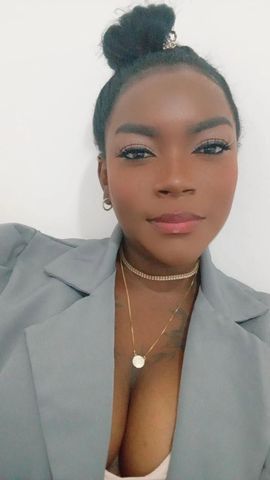 Baiana morando em São Paulo recentemente. Adora uma safadeza sem fescura nenhuma. Tenho local na zona oeste.. 150 meia hora somente no meu local esse valor de meia hora é válido somente no meu local.. 250 a hora atendo em alguns motéis também !