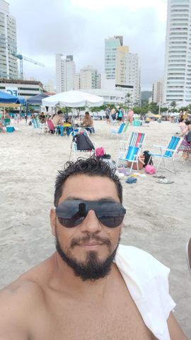 Moreno novo na cidade 272694