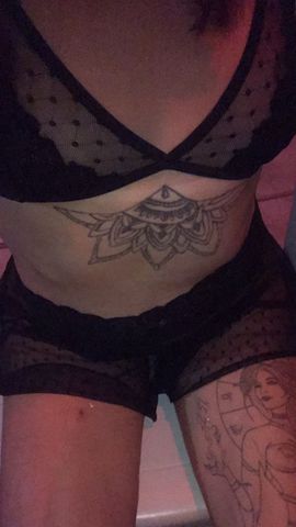 Vem gozar gostoso comigo vocês vão adorar meu sexo 