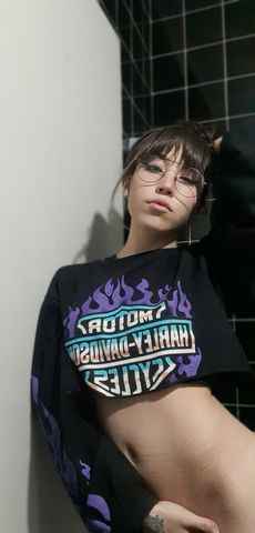Olá amor, sou uma branquinha, cheirosa boca macia, faço um oral espetacular de levar as nuvens gosto de quero mais, ppk cheirosa, lisinha, cuzinho bem apertado para aquela anal bem atoladinho, deixo me chupar. Atendimento estilo namoradinha sem pressa. Local discreto com estacionamento , ducha e aquecedor. Agende seu horário 😋 sem decepção