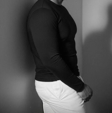 Acompanhante masculino  335576