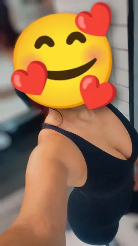 Sou iniciante na área, porém com experiência e sei muito bem o que faço 
Meu corpo não é perfeito mais prometo te fazer gozar gostoso.
sexo com camisinha.
Anal e sem camisinha o valor muda.
Sem gozar dentro.

Atendimento só se identificando com foto, por segurança minha e sua.

Tbm vendo conteúdos, vendo fotos e videos e faço chamada.

Atendimentos somente no ABC. Não atendo ligações. 
