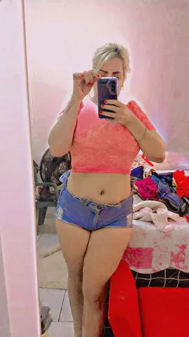 Gata loira 367209