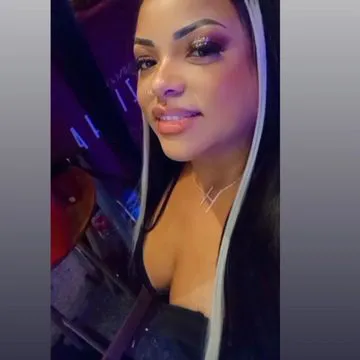 ✨ VENHA CONHECER MEU TRABALHO ✨
Gostou do que viu? Então venha me conhecer! 💋
Aqui você encontra um atendimento especial, muita simpatia e uma experiência preparada para você. ❤️
📲 Entre em contato, tire suas dúvidas e saiba mais.
Espero você! 🔥