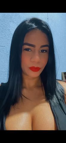 Sou simpática legal gosto de dar prazer, você me conhecer não vai se arrepender 