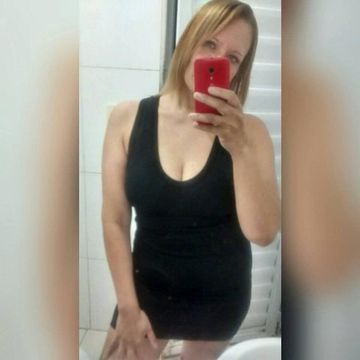 Atendo no meu local super discreto
Meia hora$100