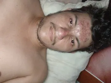 Eu sou Fernando job gosto de comer cuzinho e dar o cuzinho idade nao importa eu cobro 120 reais nao tenho local meu pau e pequeno e peludo 16 cm bora marcar  