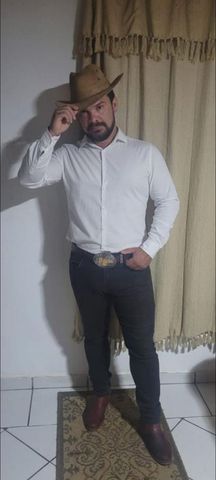 Atendo casais, viúvas, solteiras.
Realizo seus fetiches.
Atendo Homens, momento só deixo chupar, nada de relação sexual.
