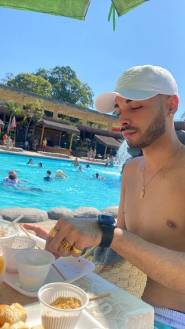 Olá amores me chamo Augusto Queiroz 338582