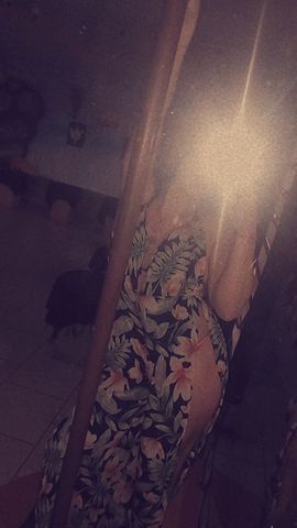 Nao trabalho mandando fotos. So me chame se estiver interessado em fazer um sexo gostoso 🔥