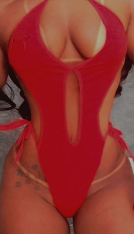  Você anda cansado? Estressado do dia a dia , sem rendimentos no trabalho, te convido a conhecer minha massagem com protocolo individualizado, com carinho... Garanto que você vai se apaixonar...tenho várias massagens com deslizamento sensual e provocador, massagem relaxante,
 com muita ousadia, carinho.... Te espero. Bjs