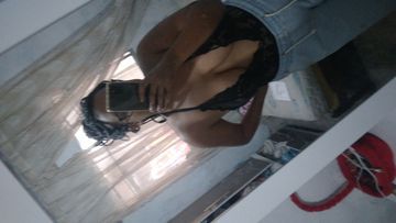 Oi, me chamo Morgana, e quero de mostrar um atendimento diferente, sem sexo , sem preliminar, só relaxar com uma massagem muito gostosa , tenha a mente aberta e faça coisas diferentes. Uma massagem q pode de da o "poder" de goza também, ter uma vida melhor e relaxar, tirar dores e tudo mais . 
E também pra quem gosta de um virtual, estou a disposição também ☺️. Me chama e marca um horário comigo 🥲vou fica muito feliz . 
Obs, não tenho local 