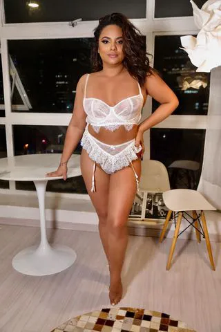 Chegou sua baiana gostosa!!sem limites de finalização,por pouco tempo na cidade! 353658