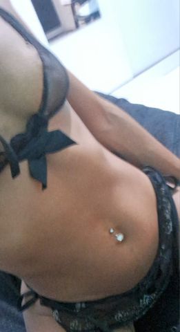 Nifetinha que senta gostoso 😋  328101