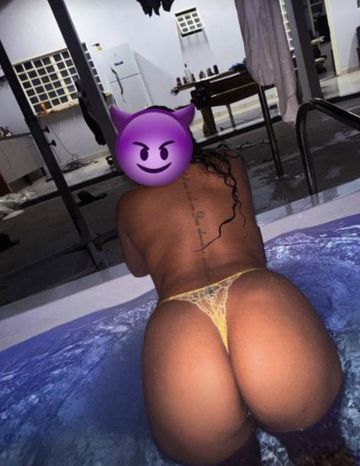 Júlia Araújo  352127