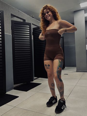 Ruiva natural, fitness e divertida!.
Prontinha para nosso encontro !!