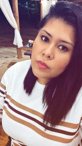 Morena fofinha de seios fartos .oral.babadinho super tranquila ambiente proprio