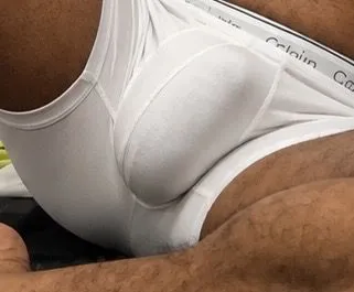 Moreno 🔥 Autêntico, provocante e sem filtros.
📍 Rio de Janeiro
😉 Conteúdo para quem gosta de atitude e sedução.
19 cm 
