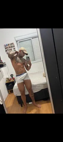 Atendo homens,mulheres e casais 
Faço ativo,passivo,beijo,gozo,e realizo fetiches
Atendo em hotel,motel,carro ou no meu local

Vendo vídeos 

Chamada de vídeo 