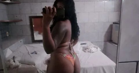 MORENA GOSTOSA CHAMADA 375161