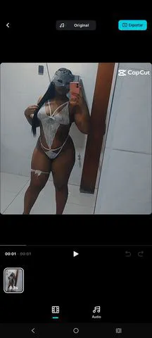 Muito prazer, eu sou a Havenna, estou aqui para te surpreender e fazer com que curta um encontro inesquecível. Sou uma acompanhante morena sexy e madura, toda completinha e pronta para te satisfazer.
No meu atendimento rola massagem, fetiches e fantasias, tudo bem gostoso e com bastante envolvimento, faço anal e oral com valores adicionais, também uso brinquedos para deixar ainda melhor.
Para melhor te atender, entre em contato comigo no meu whatsapp número 11993618946 para podermos negociar um valor, estou atendendo aqui na cidade de Cotia, beijos.
Vou até Carapicuíba, Embu das Artes e Itapevi.