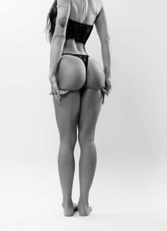 No coração de BALNEÁRIO CAMBORIÚ, em um espaço totalmente equipado, confortável e discreto.
Atendimento individual ou em dupla.
Ambiente reservado e pronto para te receber.
Vem gozar comigo, vem🔥