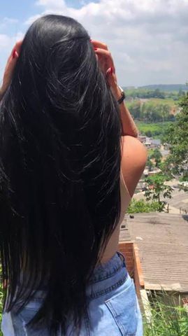 Morena linda e gostosa carinhosa 