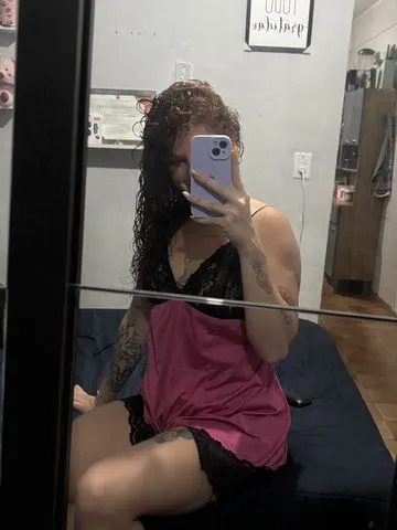 Ruiva natural, fitness e divertida!.
Prontinha para nosso encontro !!