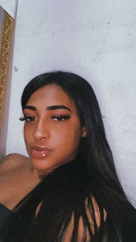 Eu sou carinhoso dedicada ao meu trabalho sou educada atenciosa realizo fetiche não todos alguns 